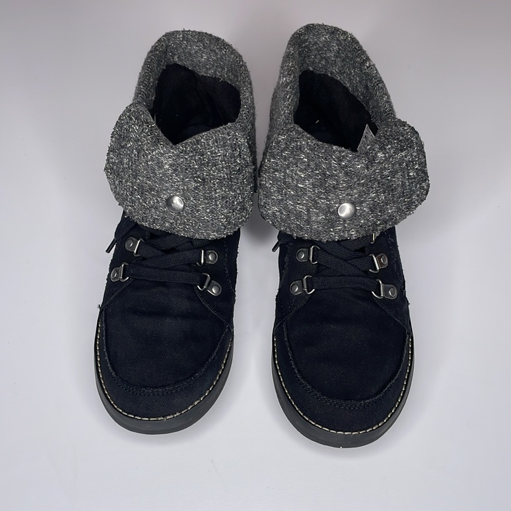Rocket Dog Black Boots - Women’s size 11 - Professor Cotton/Mittens Fabric